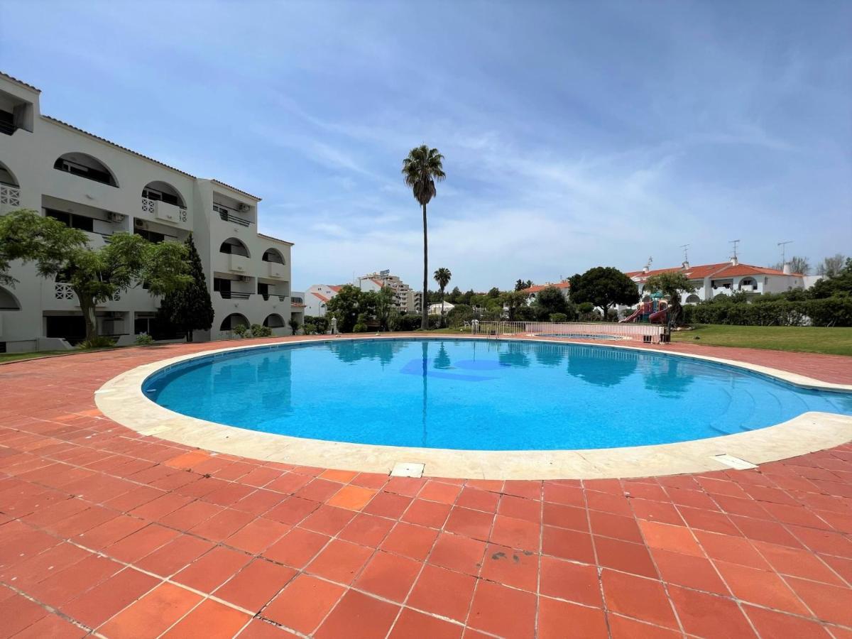 Albufeira Twins 1 With Pool By Homing Lägenhet Exteriör bild