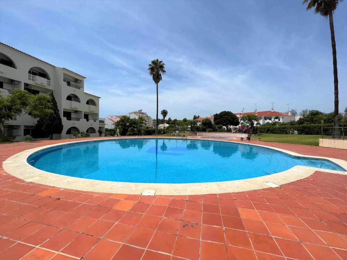 Albufeira Twins 1 With Pool By Homing Lägenhet Exteriör bild