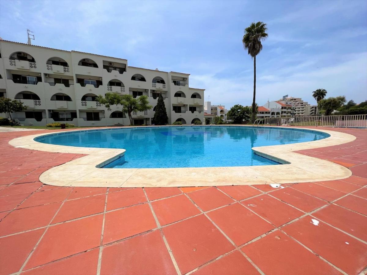 Albufeira Twins 1 With Pool By Homing Lägenhet Exteriör bild