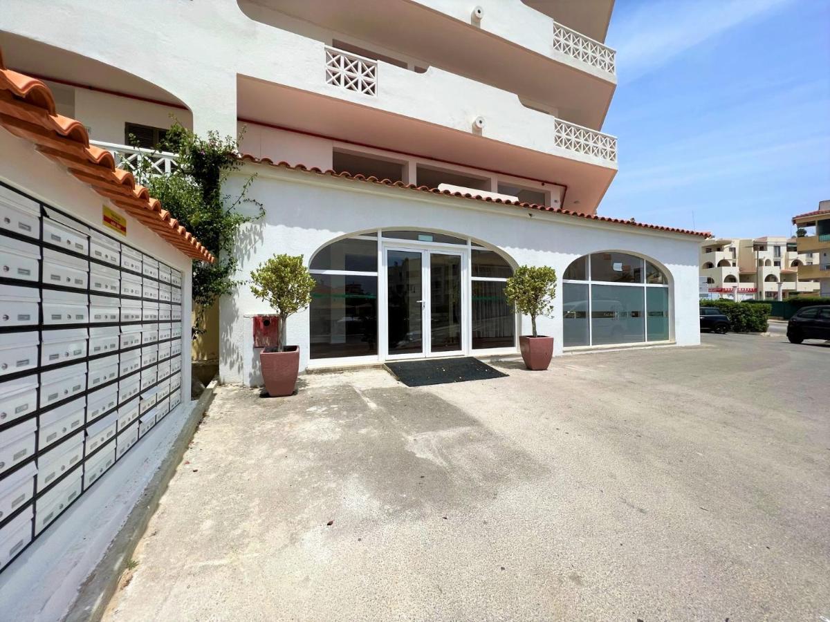 Albufeira Twins 1 With Pool By Homing Lägenhet Exteriör bild